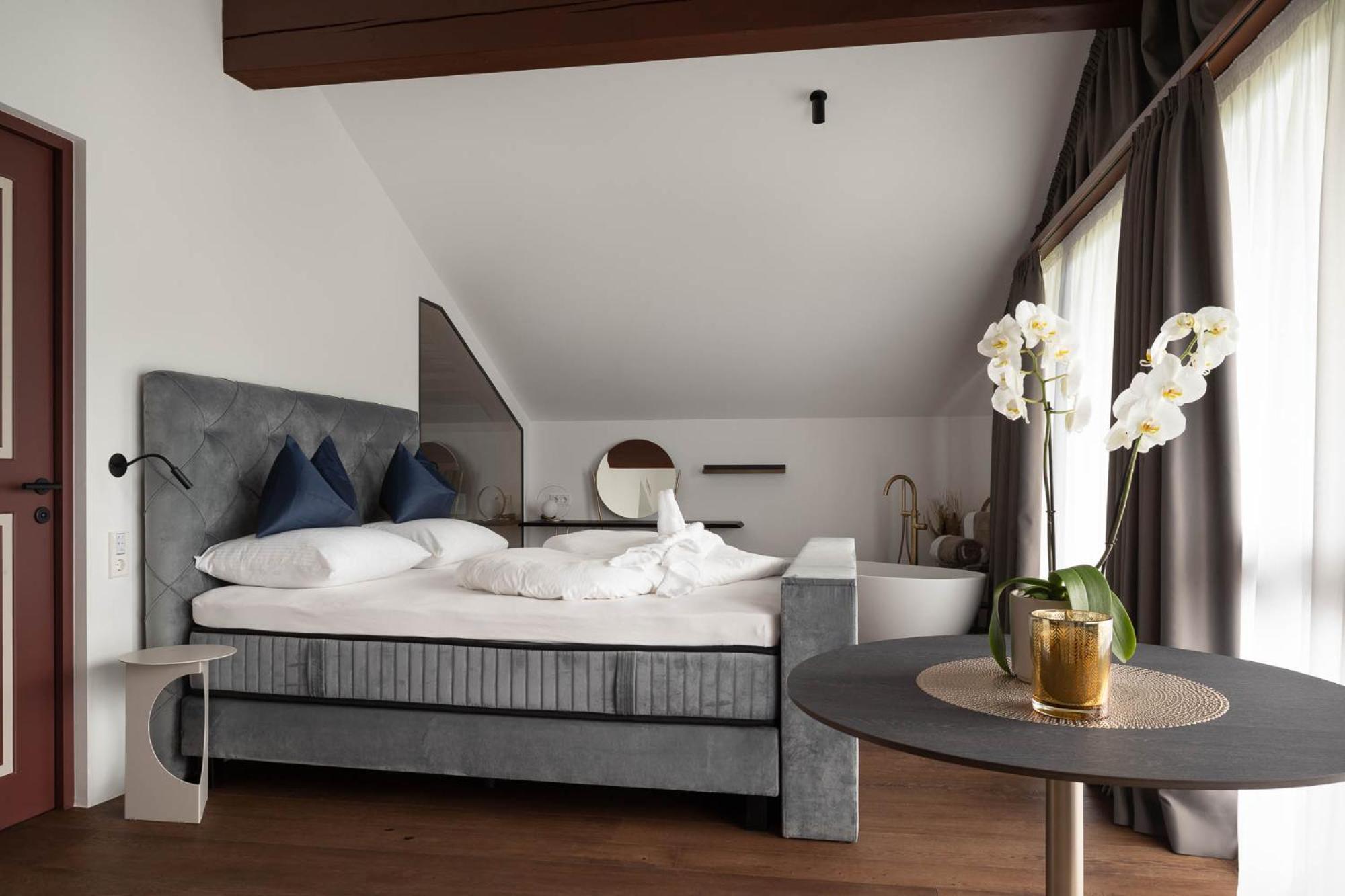 Ansitz Battisti Suites (Adults Only) Caldaro Exteriér fotografie